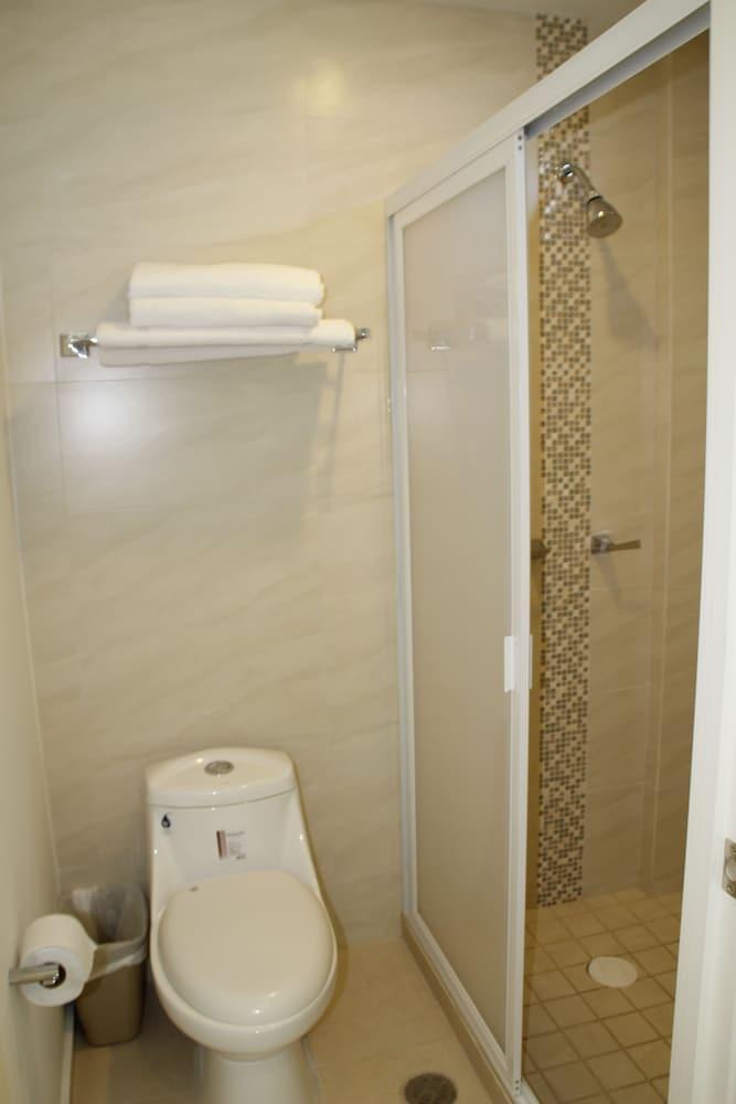 Suites Chapultepec 瓜达拉哈拉 外观 照片