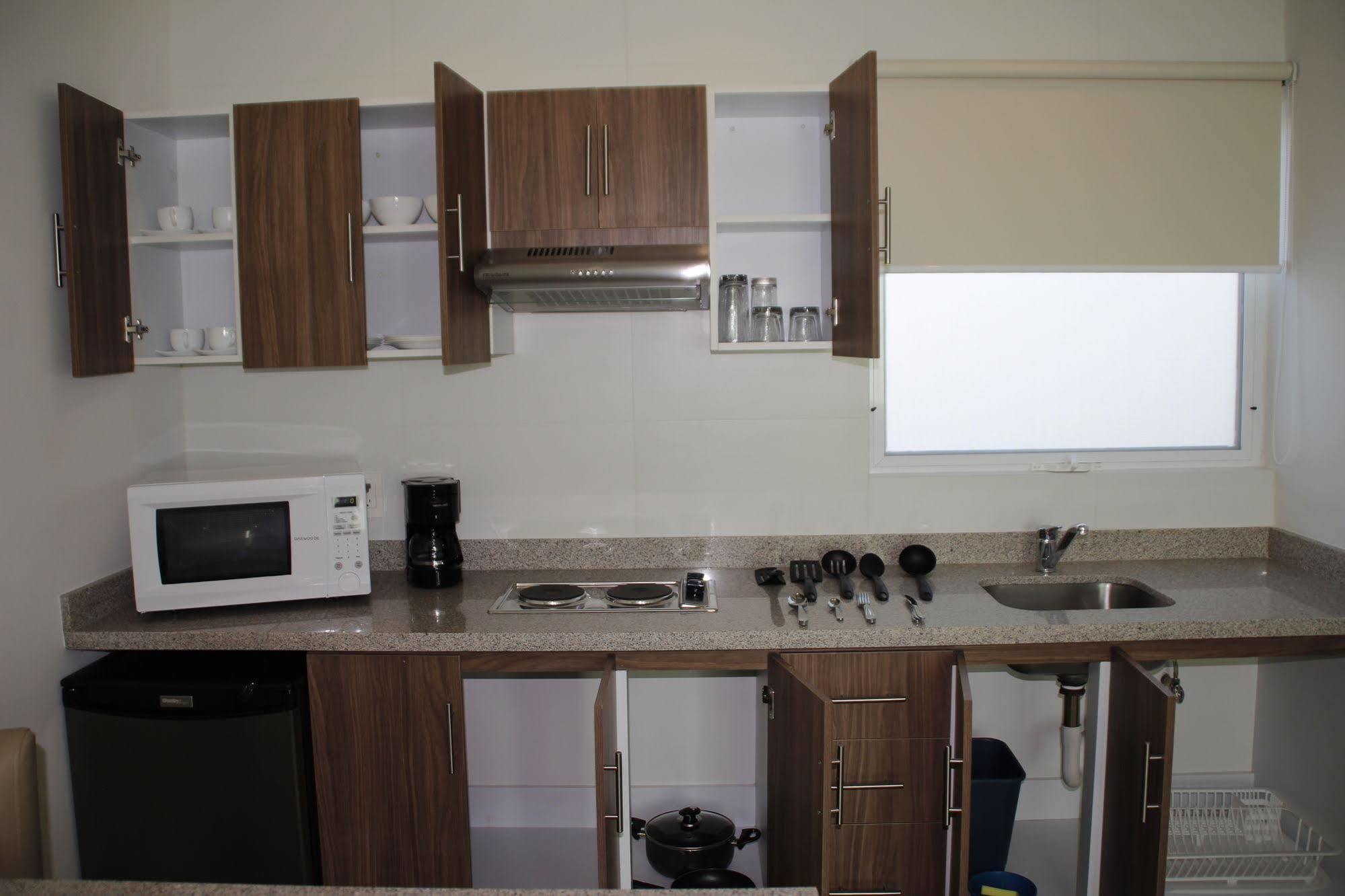 Suites Chapultepec 瓜达拉哈拉 外观 照片