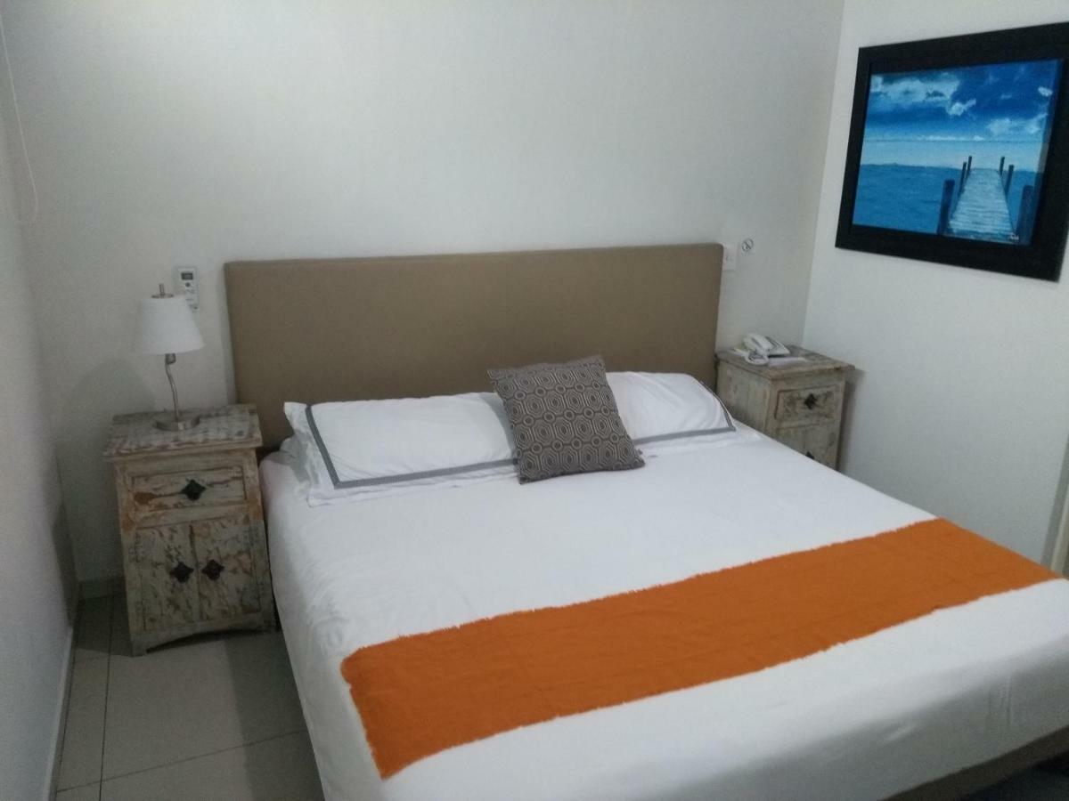 Suites Chapultepec 瓜达拉哈拉 外观 照片