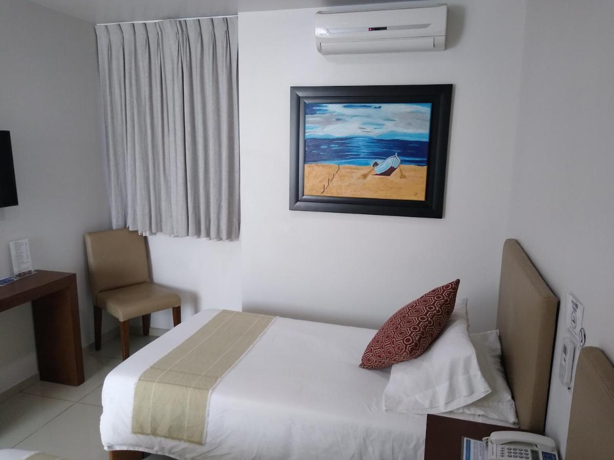 Suites Chapultepec 瓜达拉哈拉 外观 照片