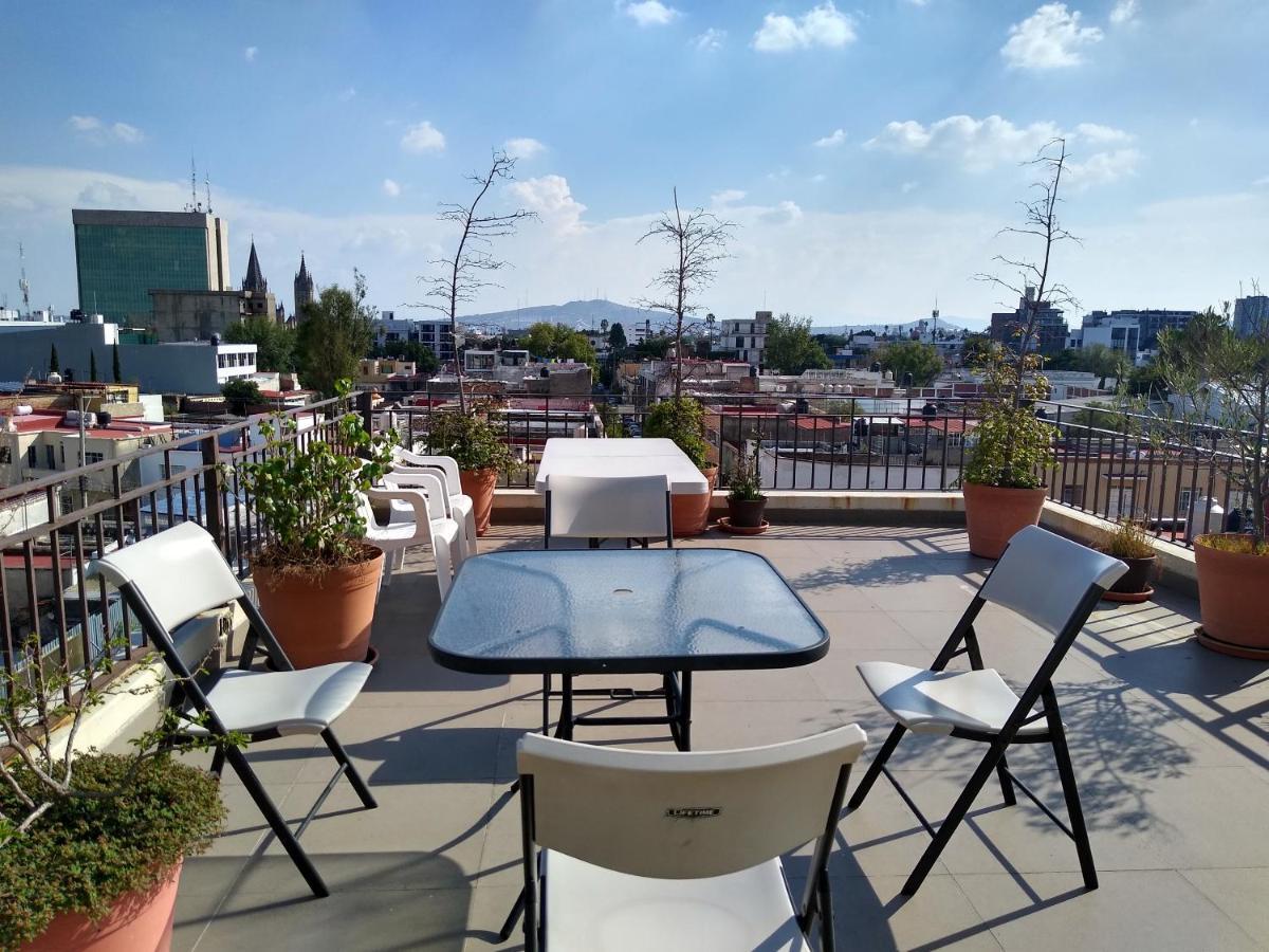 Suites Chapultepec 瓜达拉哈拉 外观 照片